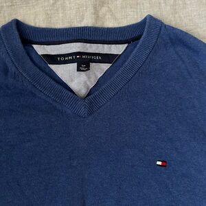 men’s small tommy hilfiger blue sweater